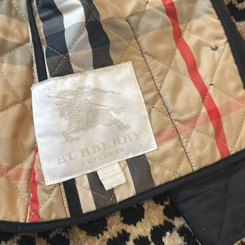 Burberry Children Black Diamond Quilted Jacket in size 5 youth
